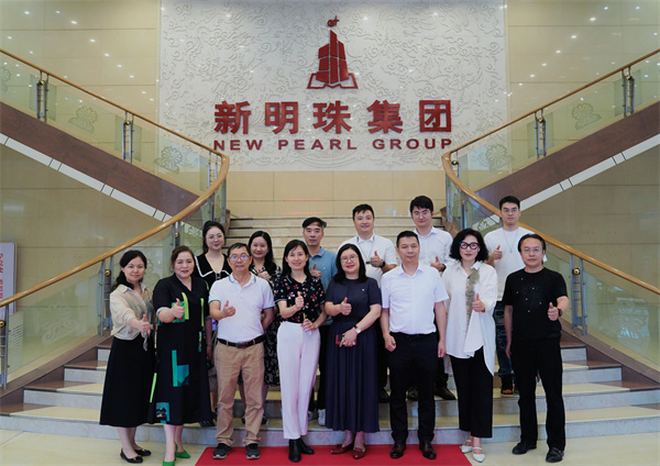 新明珠德宇藝術與廣州美術學院共建大學生就業(yè)創(chuàng)業(yè)實踐基地